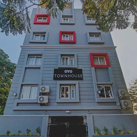 Hotel O Ss Skyline Shamshabad Bagian luar foto