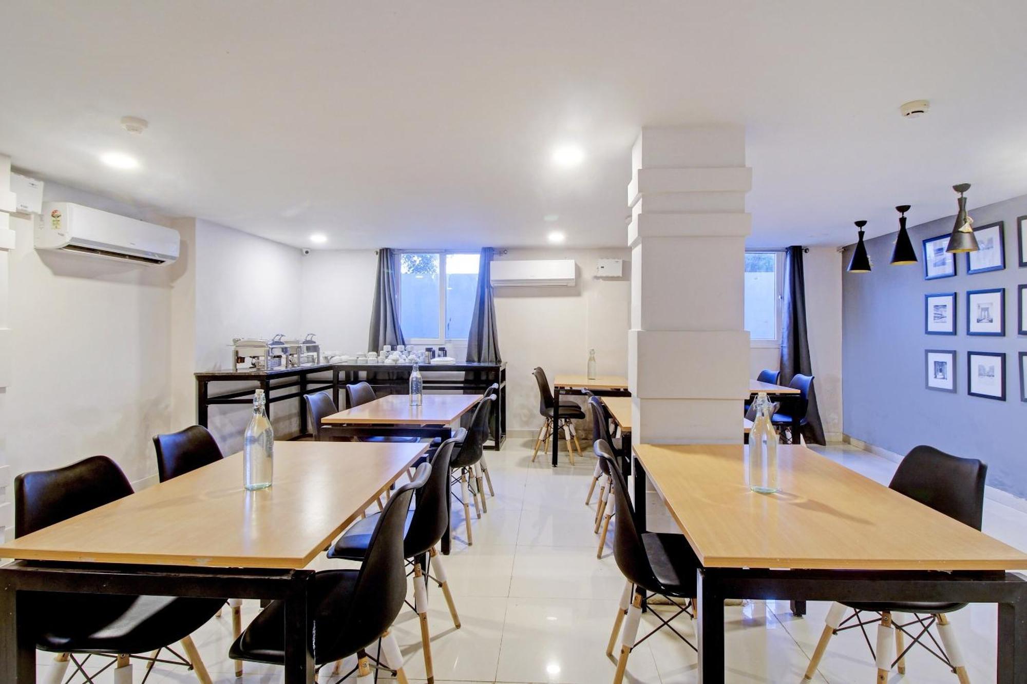 Hotel O Ss Skyline Shamshabad Bagian luar foto