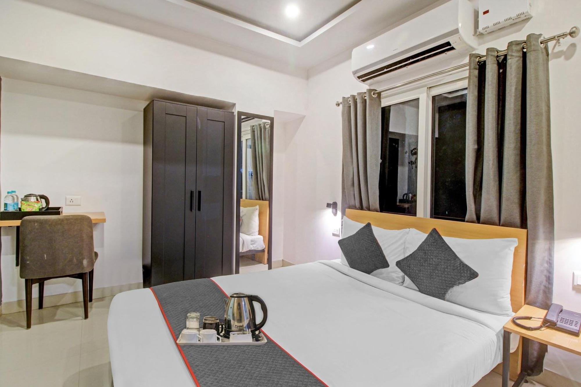 Hotel O Ss Skyline Shamshabad Bagian luar foto